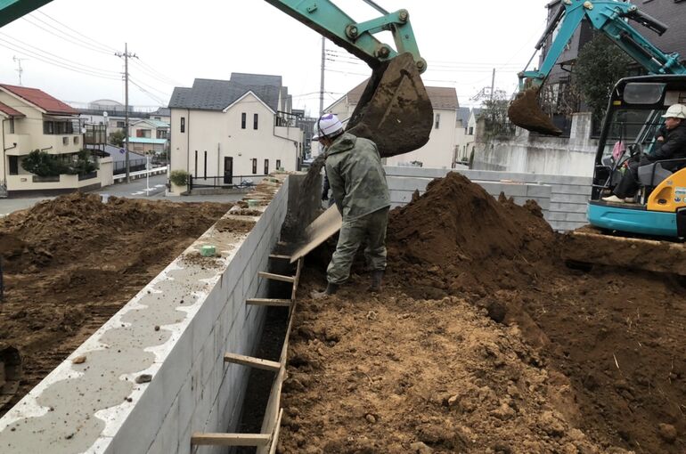 2AB149A3-4112-4362-AD11-9AE199A7DA9F