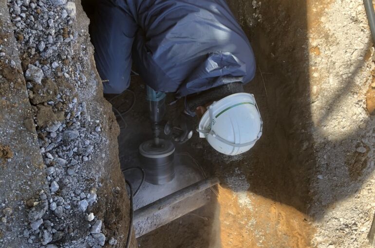 2EB5B8E7-BBAB-4CC2-84CA-1365A2ABA384