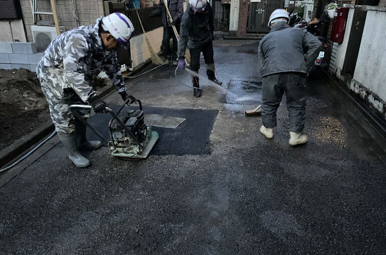 5C208E53-929B-42A0-A906-9ACFEFCAD99E