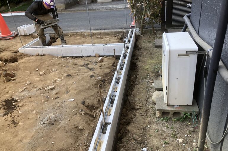 9E05AB2A-F487-4310-AAB5-CA376624BE21