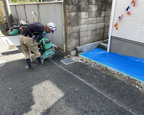 20BA2463-5A52-43CF-93A6-85EF1E349E18