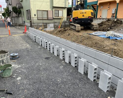 2BDD5465-2AC0-4672-B8AD-28AD3BB90BB2