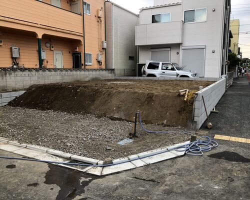 FA7A2154-AB1E-4D03-8290-6FEB9677BF6B