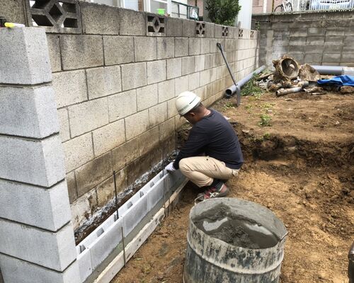 CDAE38C4-882F-4CEE-9244-41D3DB2D0383