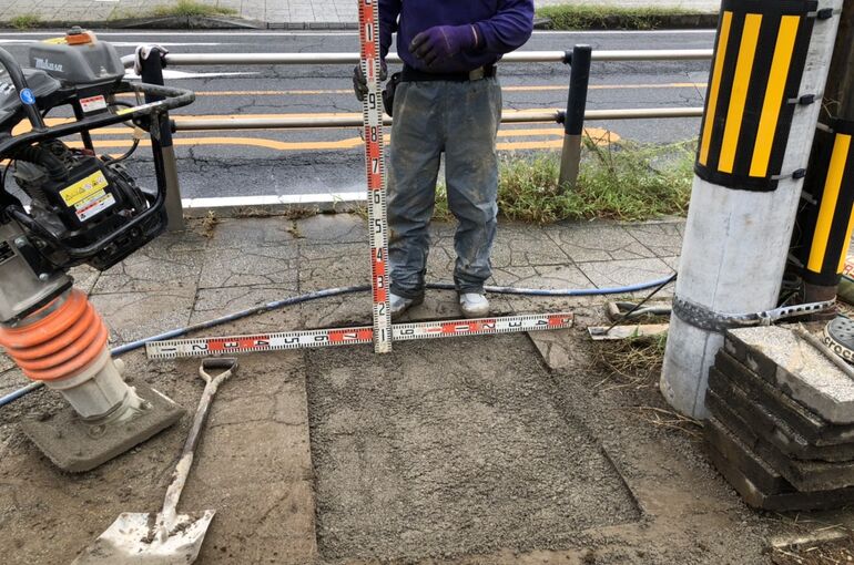 BC8E5A09-EB33-4EAB-BED2-9C5C585EECFB