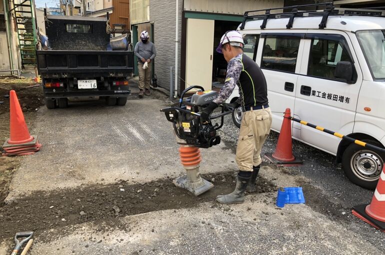 2FDAD038-6B3E-4253-B43F-64E061813803