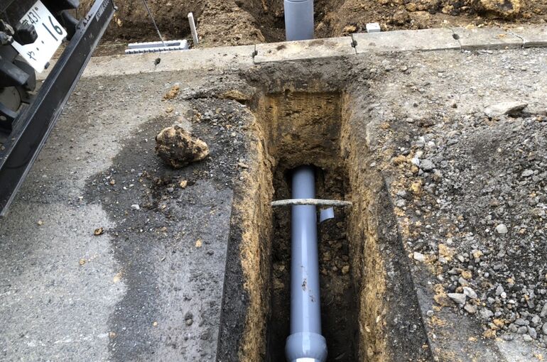 D0736823-D8F5-4AAC-9781-B24E6D07813E