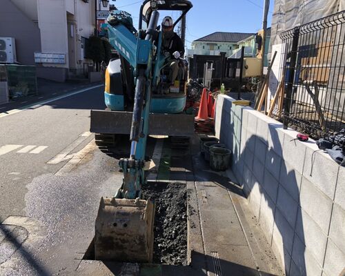 DC41A460-C81A-4659-B85B-0F9D9A4D0501
