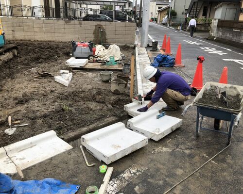 側溝切り下げ工事