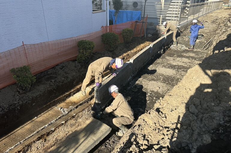 型枠ブロック掘削工事