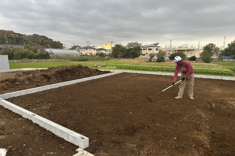 基礎砕石敷き工事