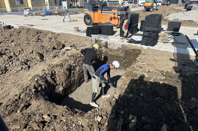 雨水システムパネル設置工事