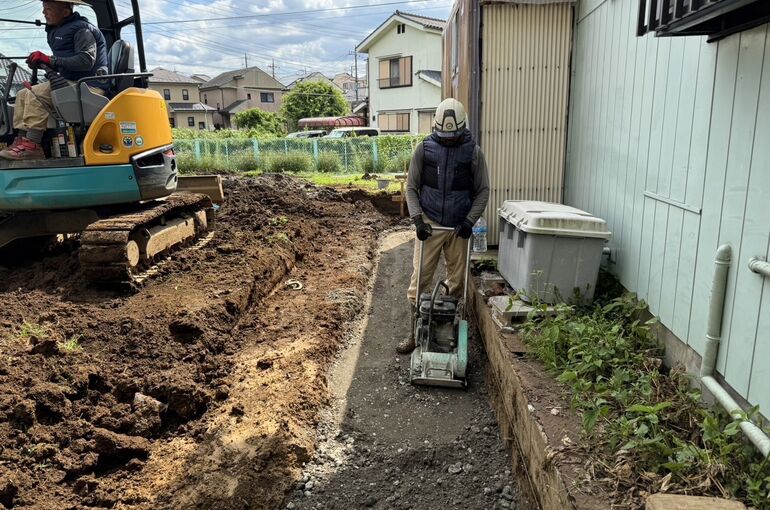 型枠ブロック下地工事