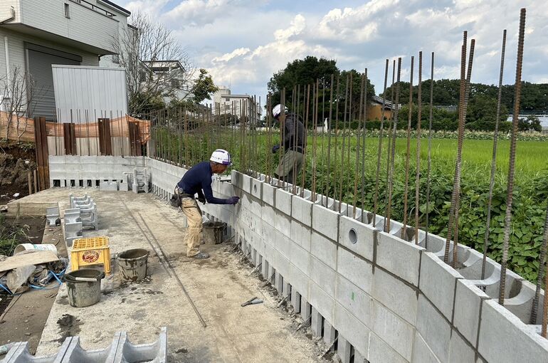 型枠ブロック積み工事