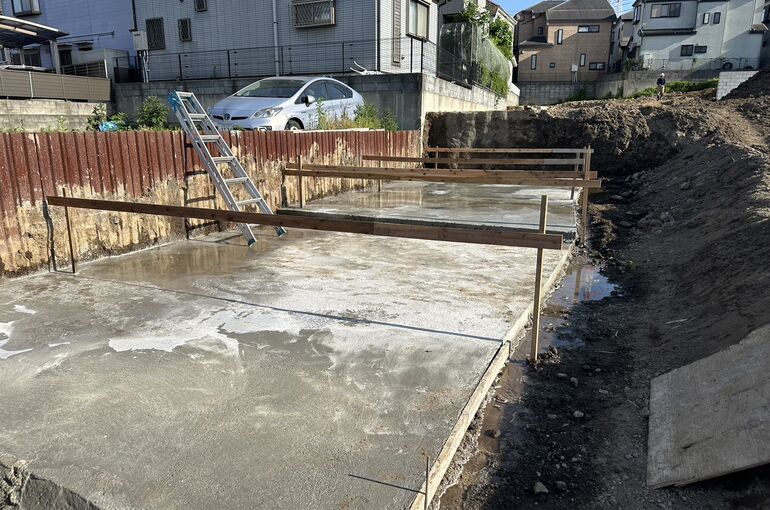 シートパイル起こし作業