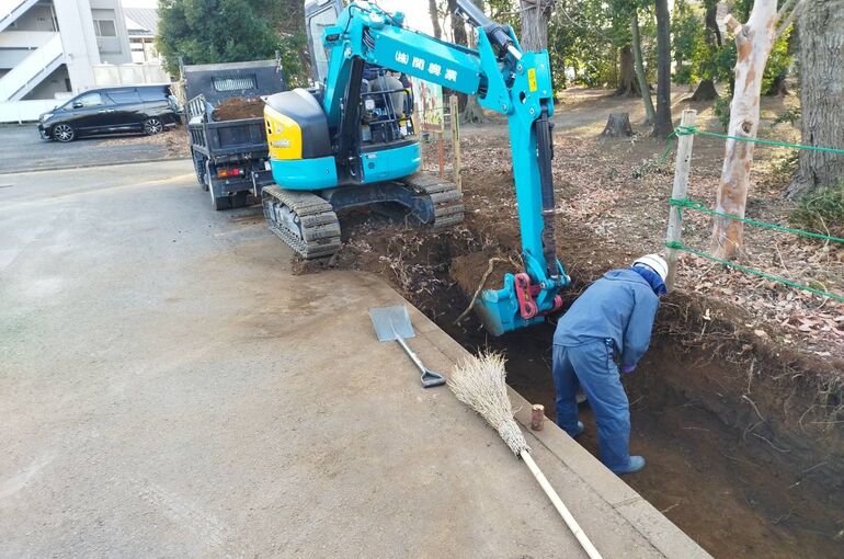 ゴミ置き場カッター工事