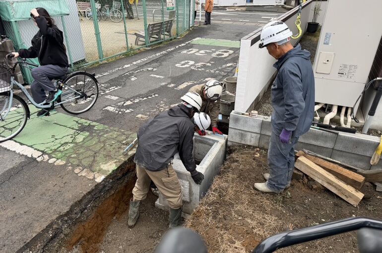 側溝設置工事