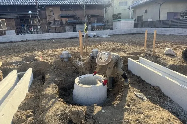 側溝現場打ち工事