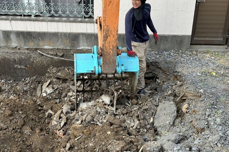 埋設物撤去工事