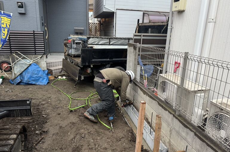 既存ベースハツリ工