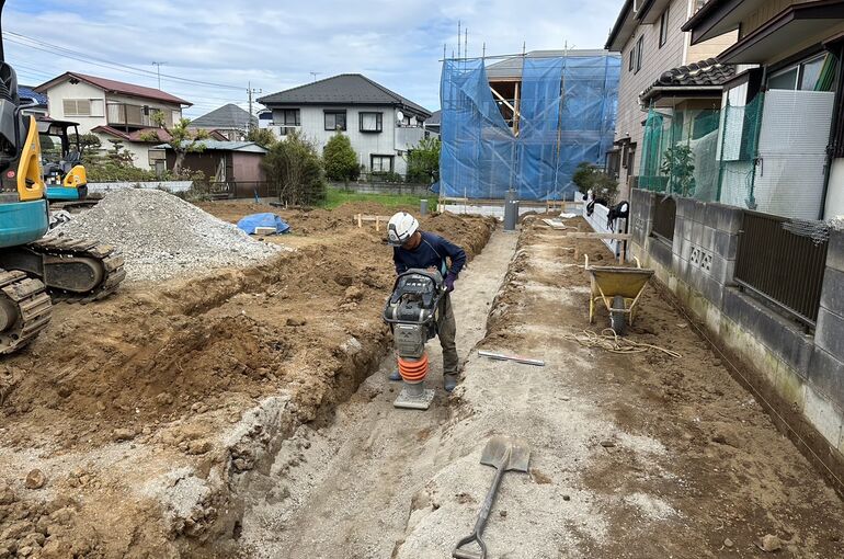 ED40F4F2-5728-409A-8ADA-001D238E04B0