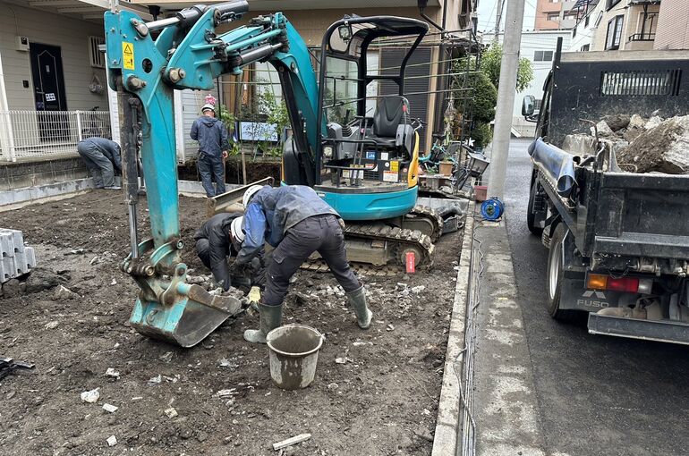 B00DF49F-384B-4383-9780-608DCB328770