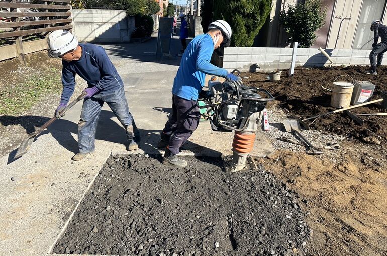 17093AE9-B50E-45EE-8C98-49A9518690E6