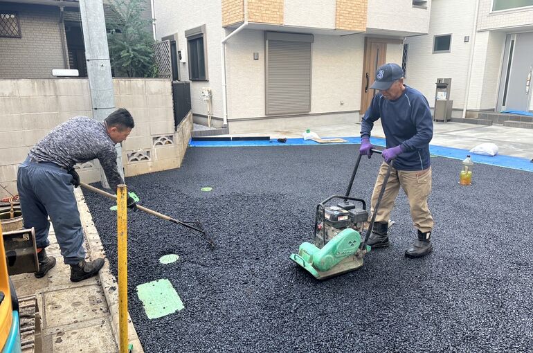 9CFEC526-DD10-4196-868A-E9BD316F7A05