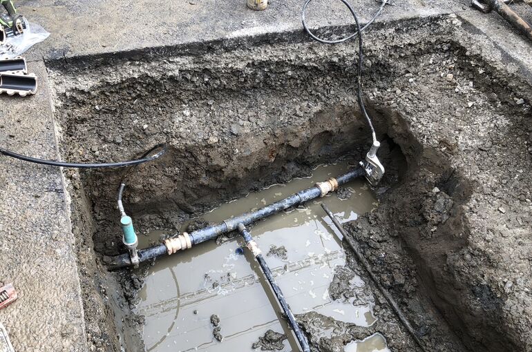 BCCDB9E3-FE83-4F1A-B86C-4EC9B35EEBFC