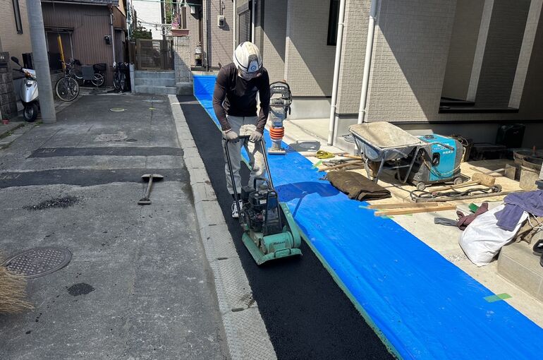 A3125EB5-6DDC-4A05-B4A6-E6356D2292D2