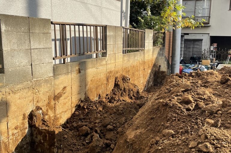 D2C0A903-FD7D-4244-9366-05889593A727