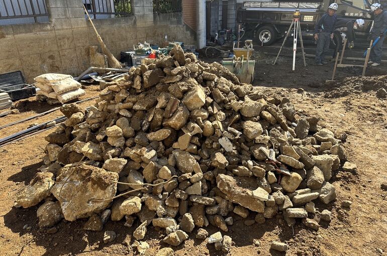 D293DB81-8DAB-41E8-BF6E-441C653A74FA