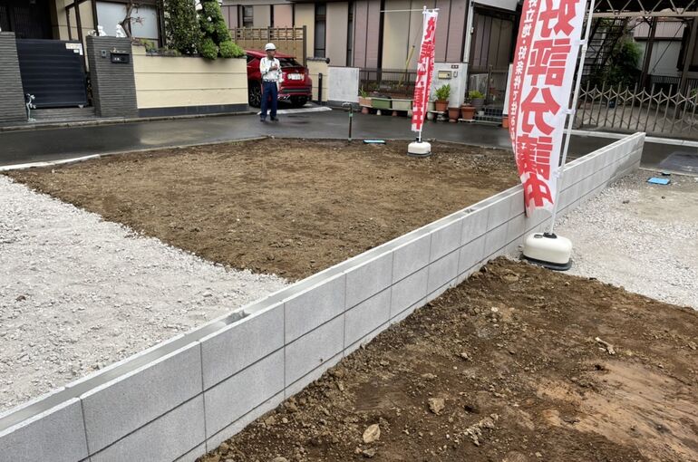 2DDA9786-6B7D-439A-97D5-0C6AB10B62B7