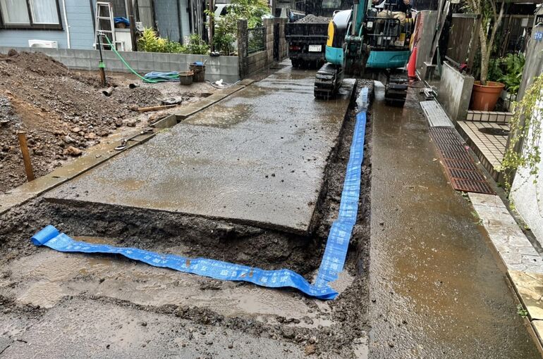 F09EC093-CDC3-444B-AF4D-B78CF768BE75