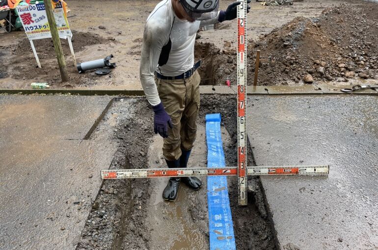 D8DD5CD2-12B1-4E1A-82E4-E55F600AE9BE