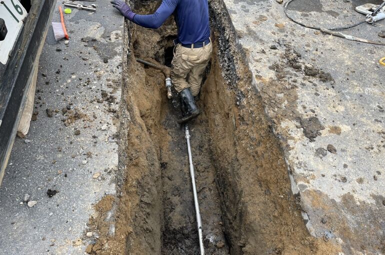 2159745D-B37C-4A7C-A65F-EFCF6ECC7FAD