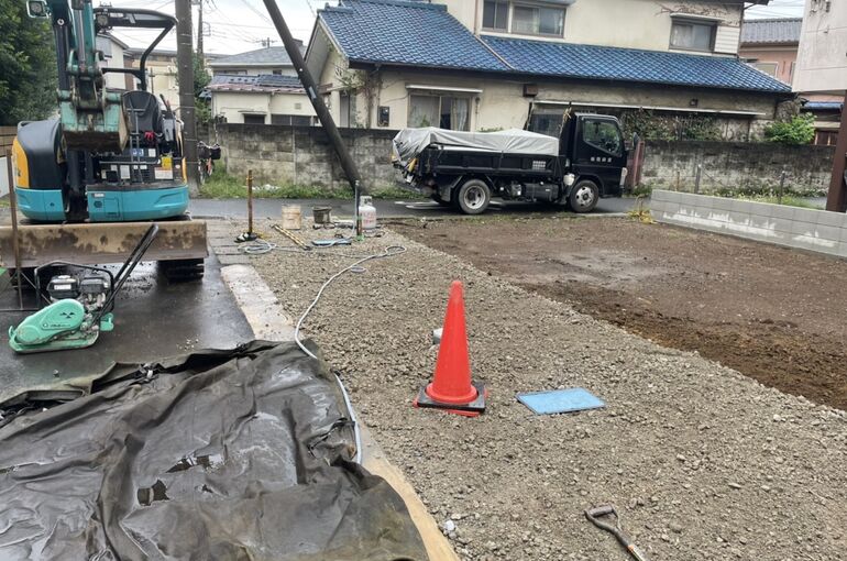 21E3584A-7F02-4E3A-89DE-409AE0C2291D