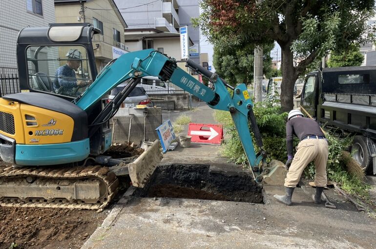 AEA46490-9D06-47E1-A729-5510F19531FC