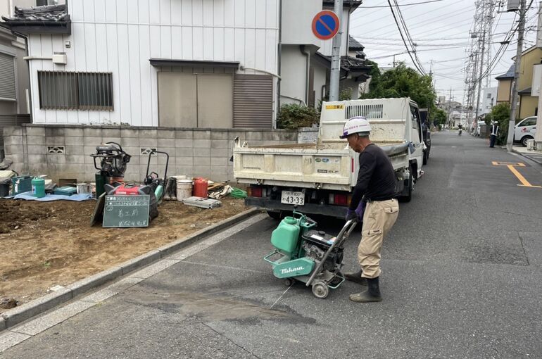 31896039-8D2A-4A3C-8FF8-2A2BB7E51035