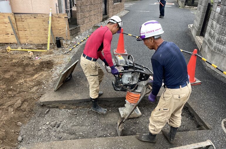 137F75B3-7FD6-4D5A-9B40-E9AFDA39F868