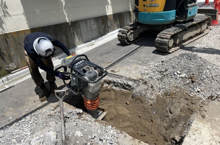 431FB772-0975-449E-8326-C65A21EA35D1