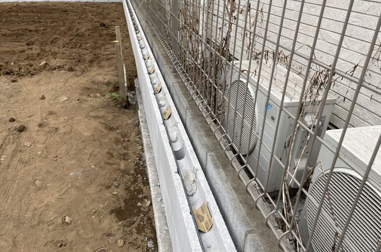 81E42D40-27DE-4135-81EB-B57984177D9E