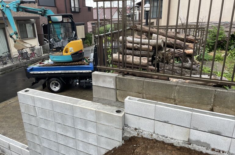 92E5AABC-7076-4052-AB55-C3149D81220C