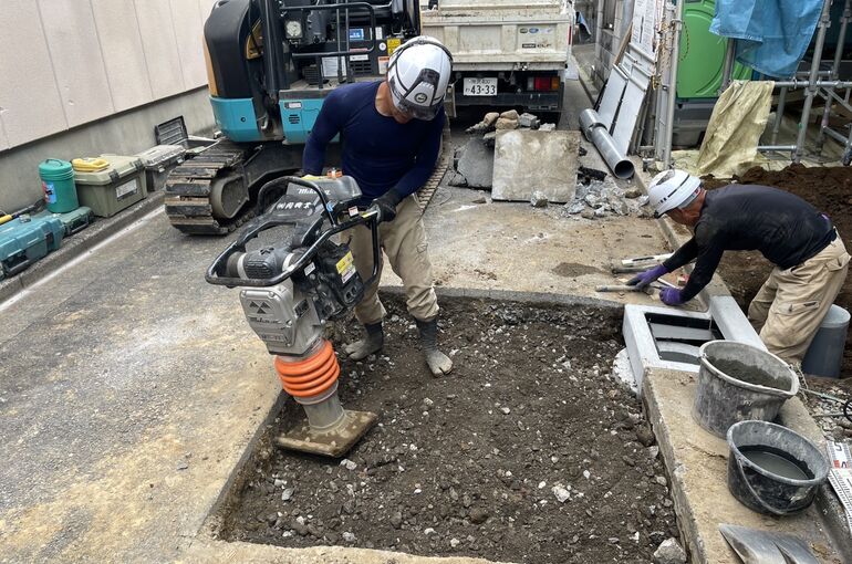 7F66953E-FBB0-4CB5-9F7A-E3F515BE4B2C