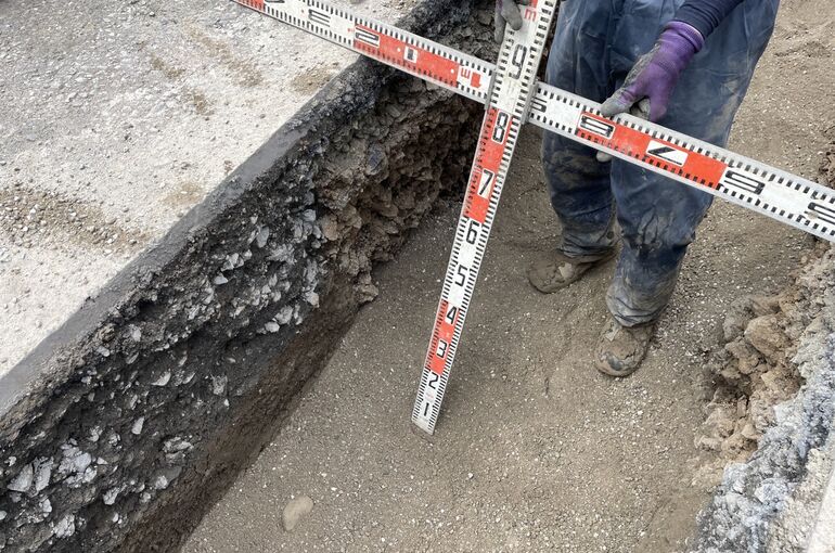 B7F0B8B5-B3A4-4A1F-AB39-FDBCC8F45AC9