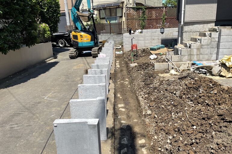 0C0B95AB-7595-4611-BBED-037BE44ED50F