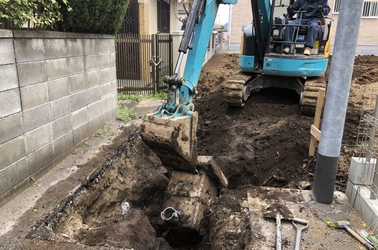 E7D4881A-7B13-4041-BC3F-127665A912E6