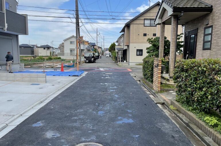 6ED8E5F7-33EE-4C3B-8B89-AE101427EC14