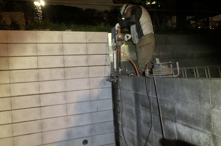 B453B106-1379-4EDA-9542-D8886F56E45E