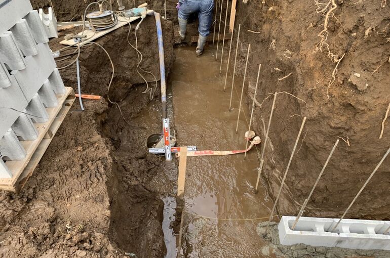 3E787DF4-ADBD-4C75-A357-AB75E8DD76E2